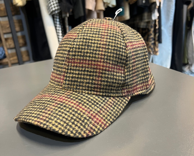 کلاه اسپرت نقاب دار