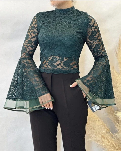 شومیز استین کلوش