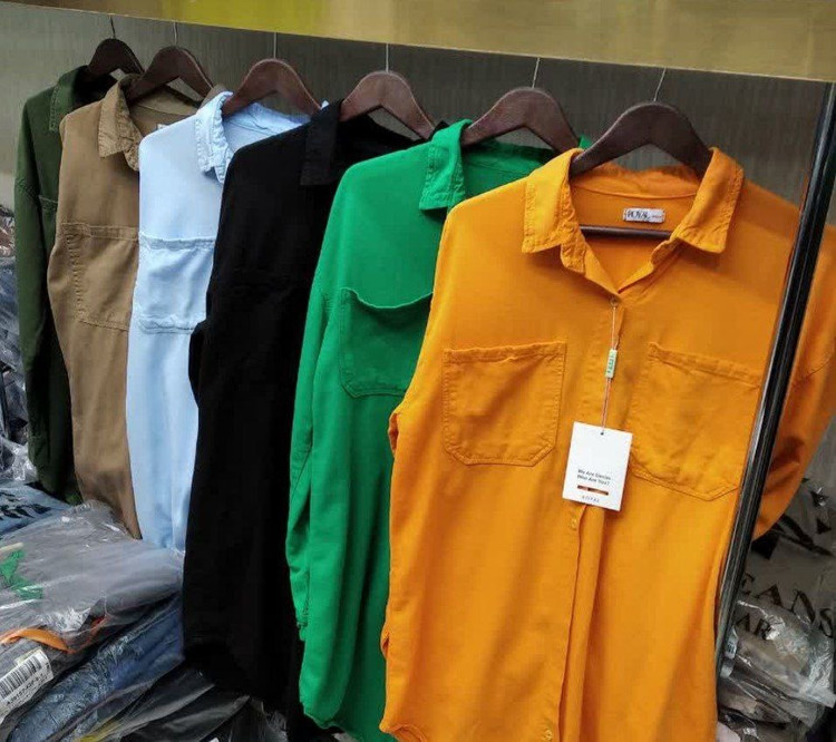 شومیز زنانه کتان با طراحی کتان