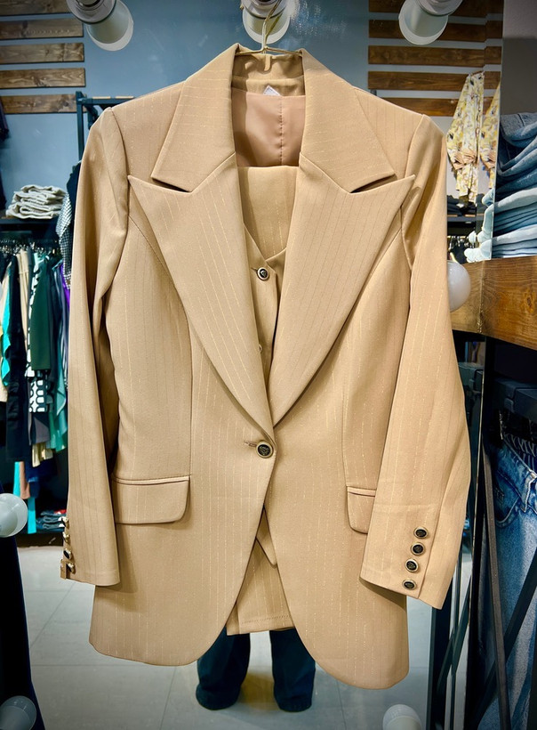 کت و شلوار و وست رسمی دیپلمات زنانه