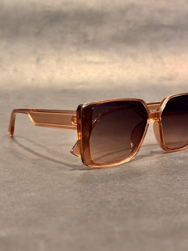 عینک افتابی زنانه