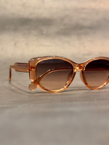 عینک شیک افتابی زنانه