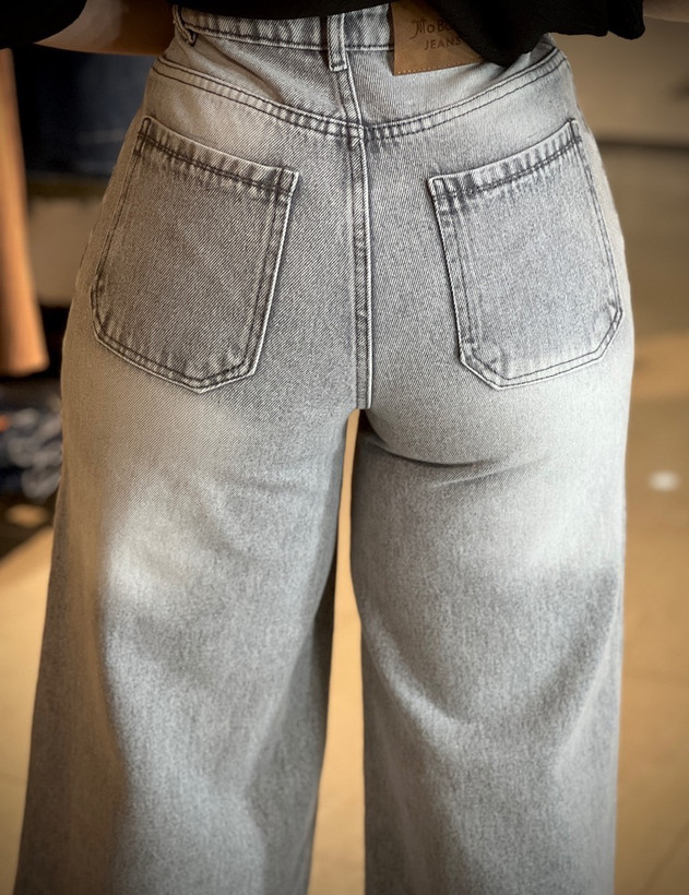 شلوار جین بگ پشت هشتی