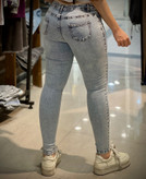 شلوار اسکینی خوش فرم زنانه