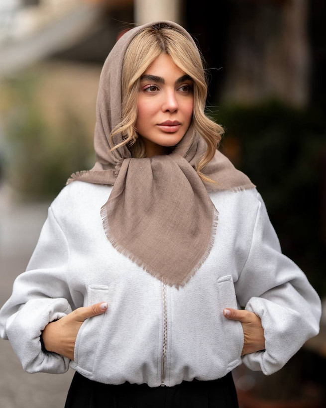 روسری پارچه جناقی دور ریش نخی