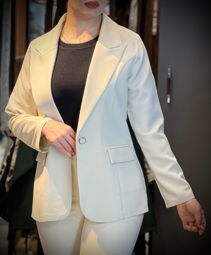 کت زنانه مناسب استایل روزمره