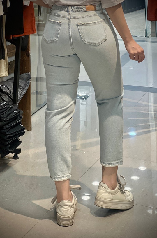 شلوار برای استایل خیابانی زنانه