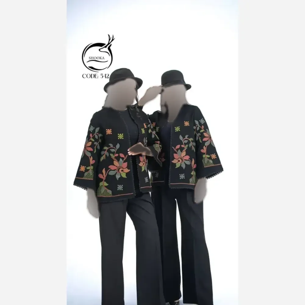 مانتو کت تمام گلدوزی شده