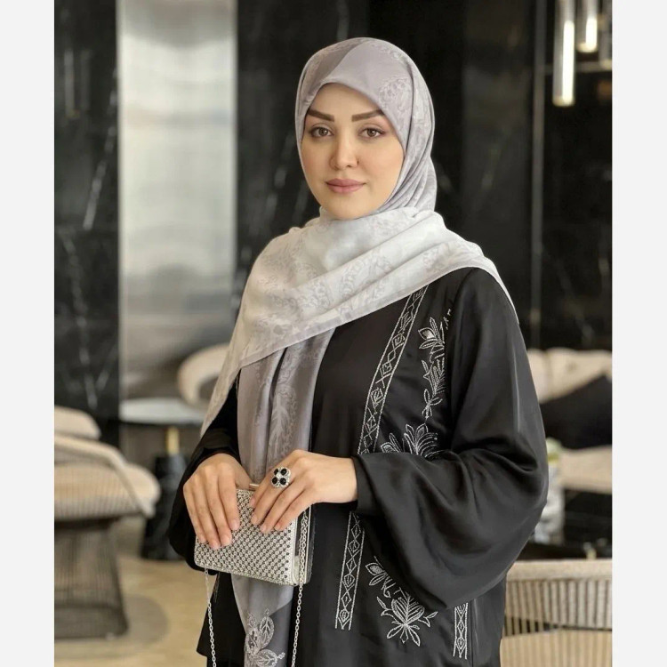 روسری نخ کاستوم طرح طناز قواره 140 سانتیمتر