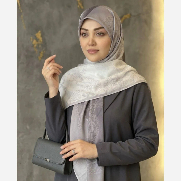 روسری نخ کاستوم طرح طناز قواره 140 سانتیمتر