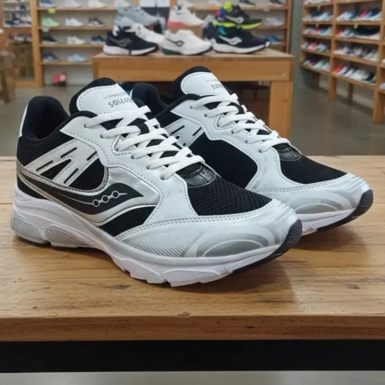 کفش کتانی مردانه ساکونی نیو فیس مشکی سفید زیره ایربولینگ سایز 41 تا 44